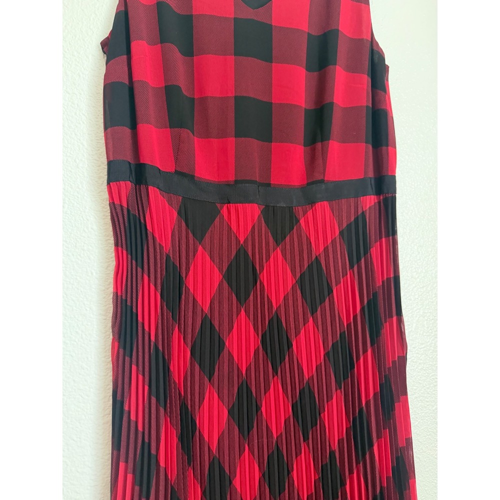 Talbots Red Black Buffalo Plaid Pleated Midi Dress Sleeveless V-Neck Size 8 - Picture 8 of 10